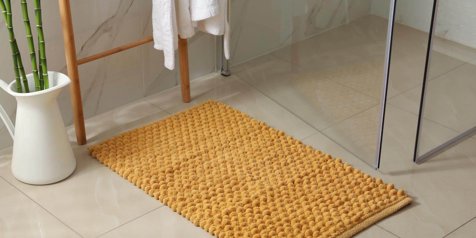Jak prać dywaniki łazienkowe
