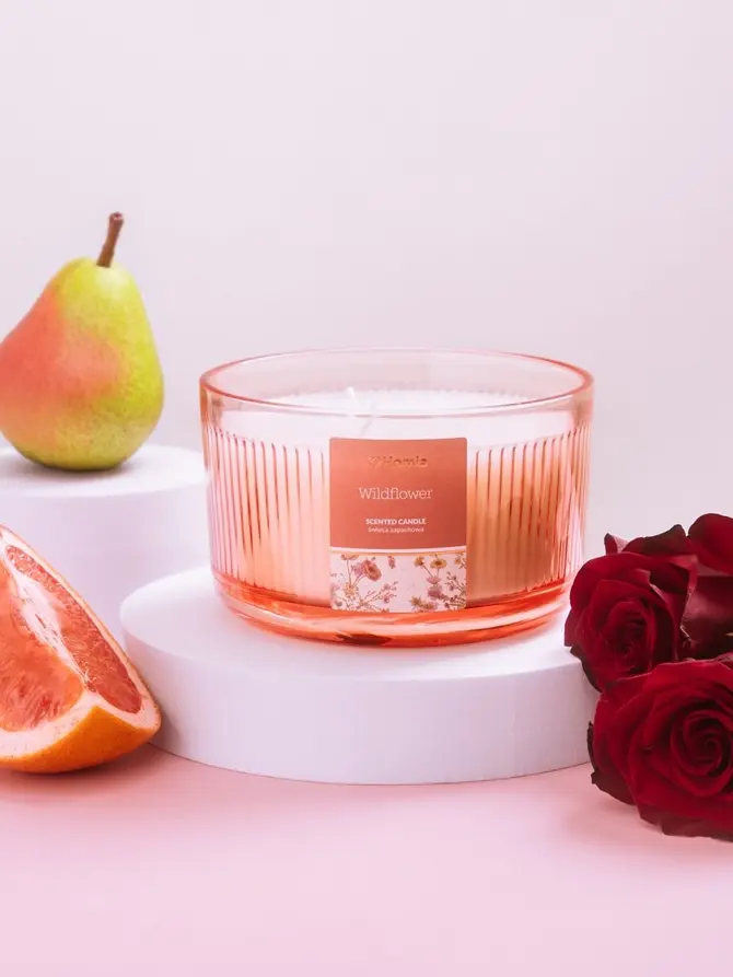 Świeca zapachowa BRISE Wildflower 455 g