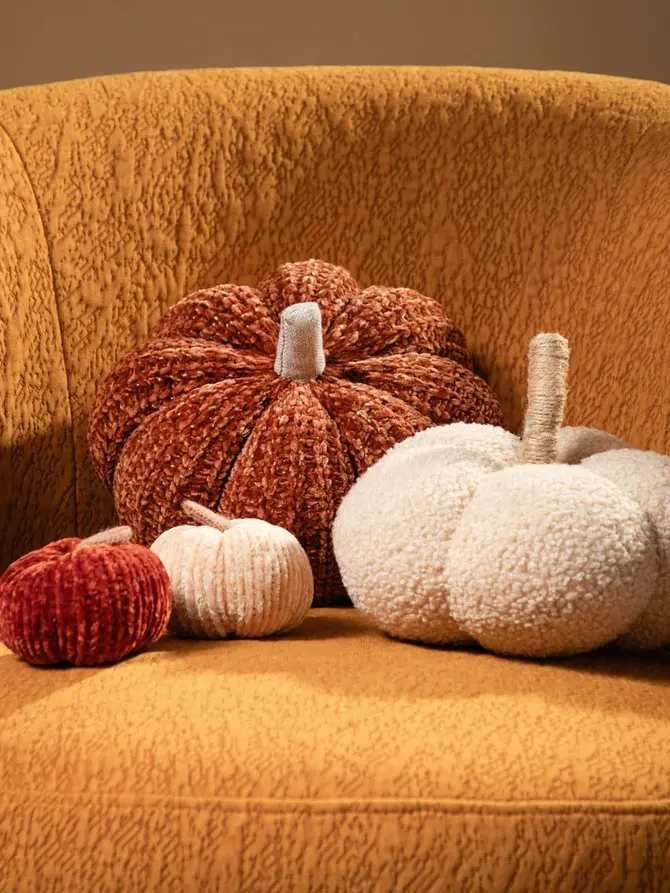 Dynia PUMPKIN pluszowa beżowa 22x12 cm