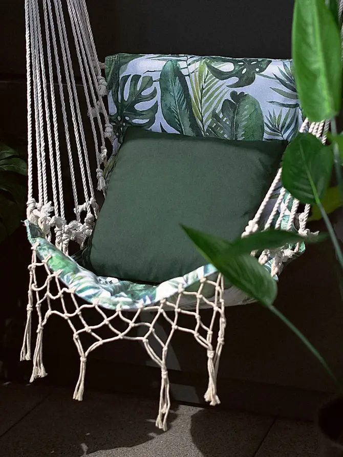 Huśtawka LEAF z motywem liści 100x50x98 cm