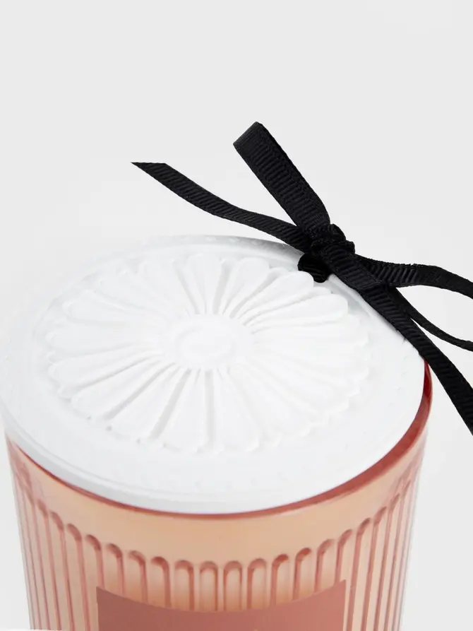 Świeca zapachowa z zawieszką BRISE Wildflower 230 g