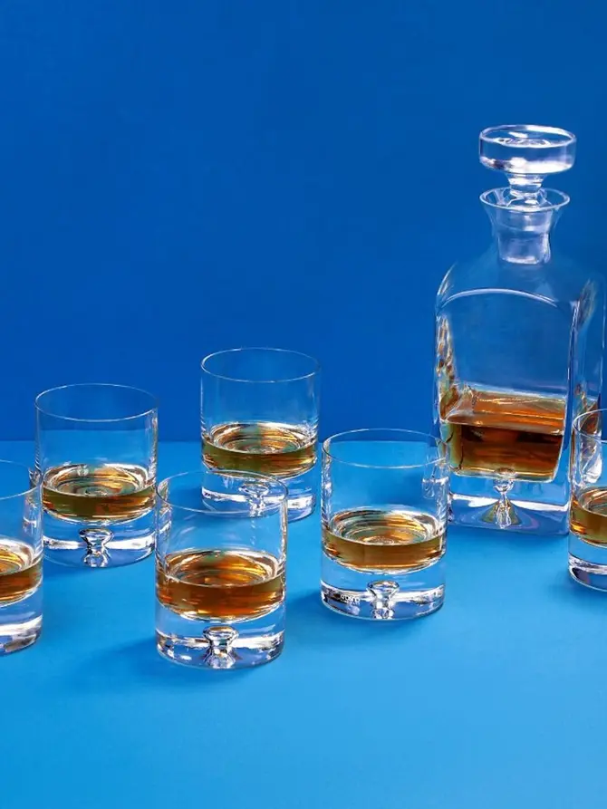 Zestaw do whisky LEGEND 7-częściowy 750ml