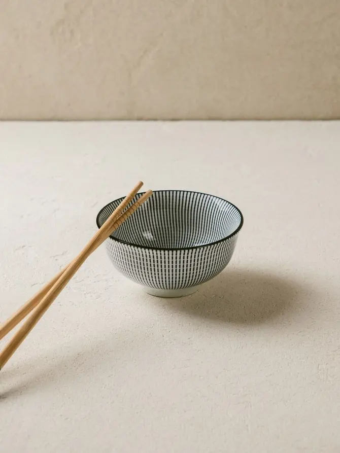 Miska NAVIA porcelanowa czarna 12 cm