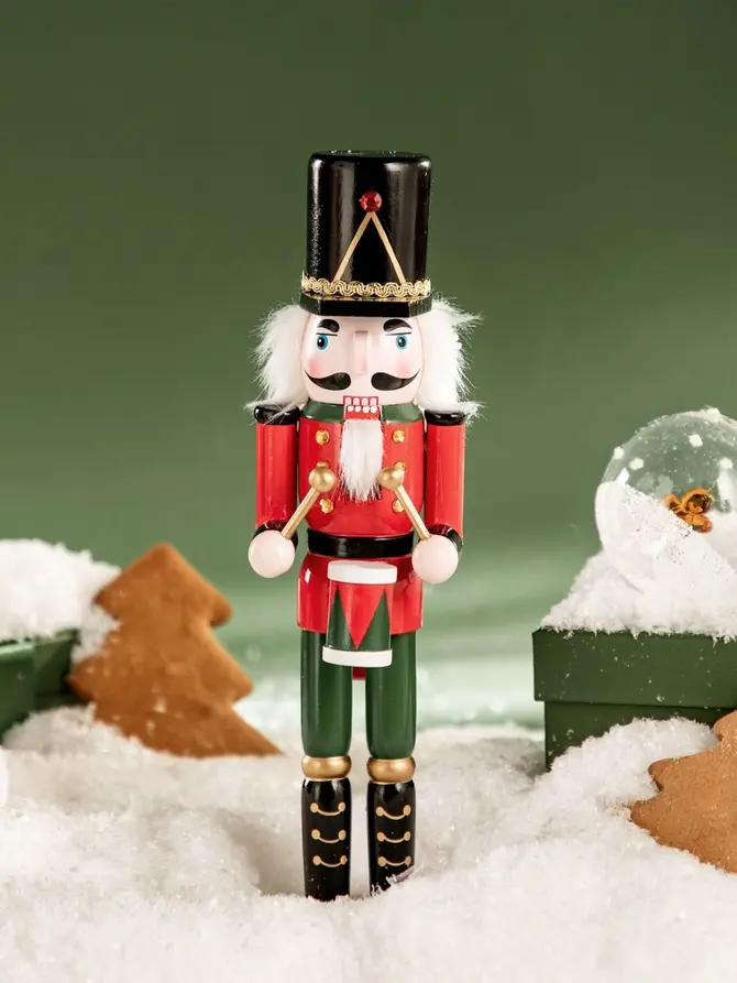 Figurka NUTCRACKER dziadek do orzechów z bębenkiem 31 cm