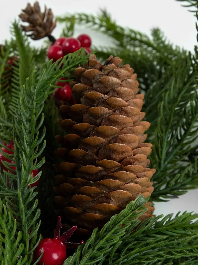Girlanda LARCH z czerwonymi dodatkami 160 cm
