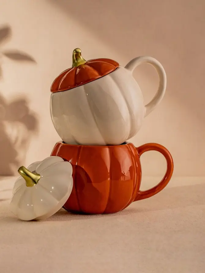 Kubek PUMPKIE w kształcie dyni z pokrywką kremowy SHINY 0,6 l