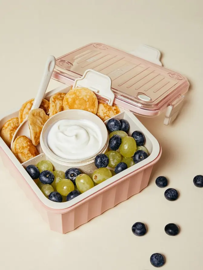 Lunchbox POPPIE z łyżeczką różowy 2.15 l