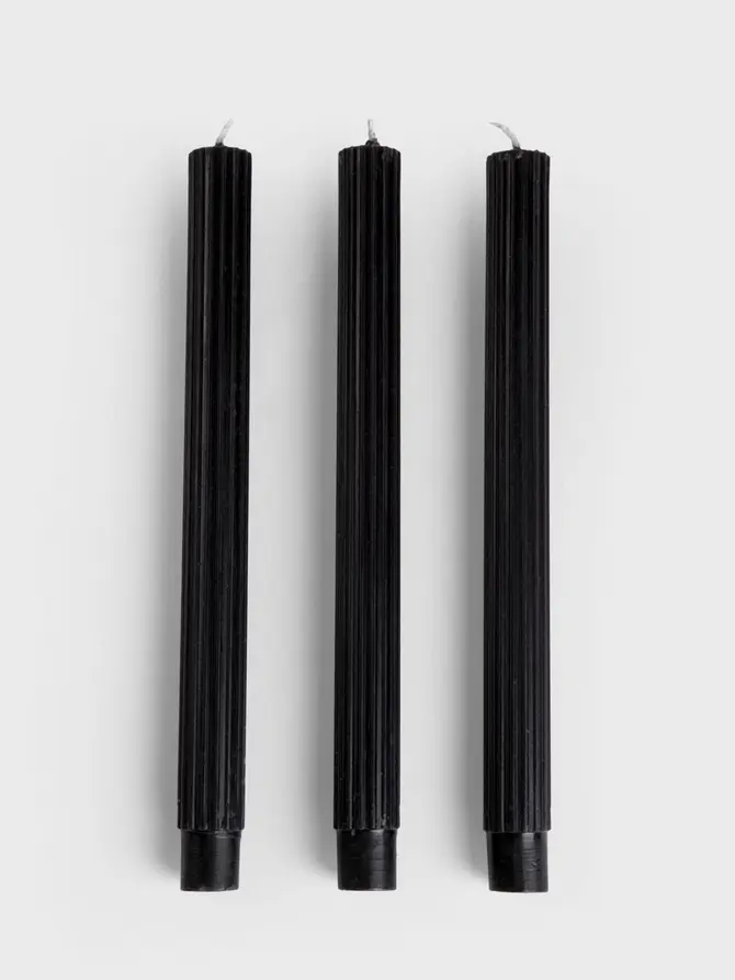Świece stołowe TABLE CANDLES ryflowane czarne 3 x 80 g