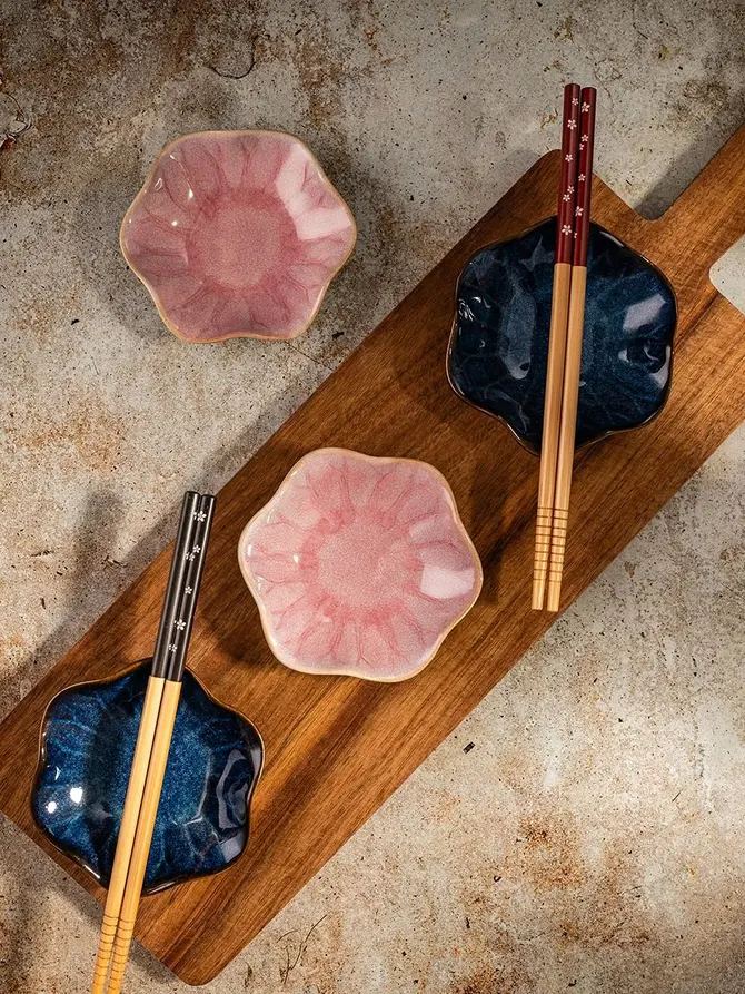 Zestaw SAKURA do sushi różowy w kształcie kwiatka 6 el.
