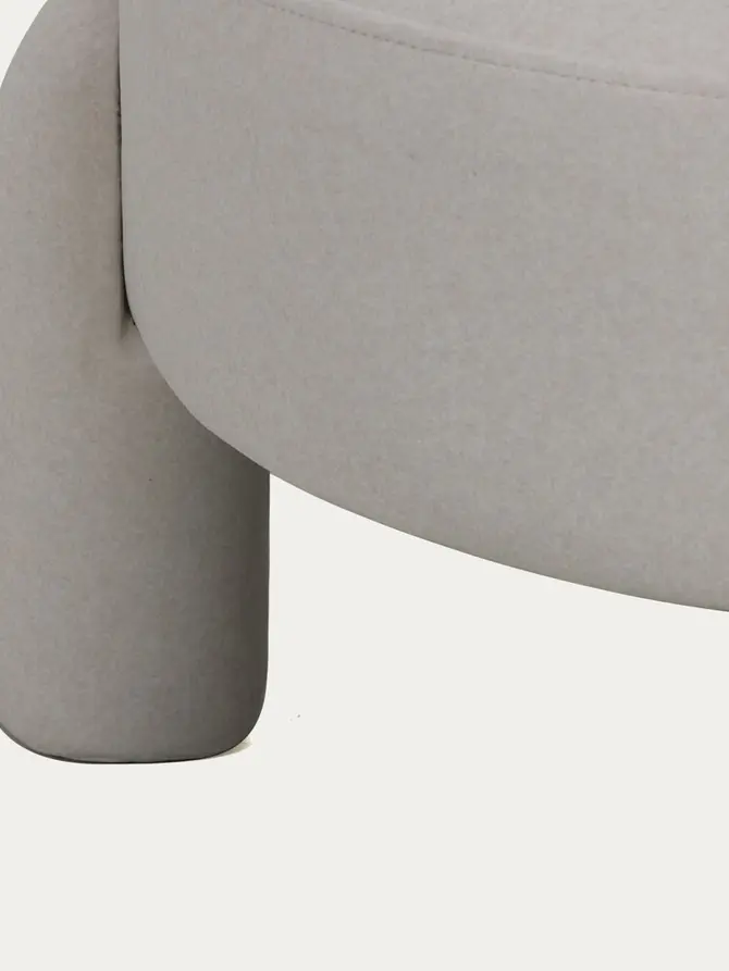 Pufa OLLERA w tkaninie ecru 65x65x36 cm