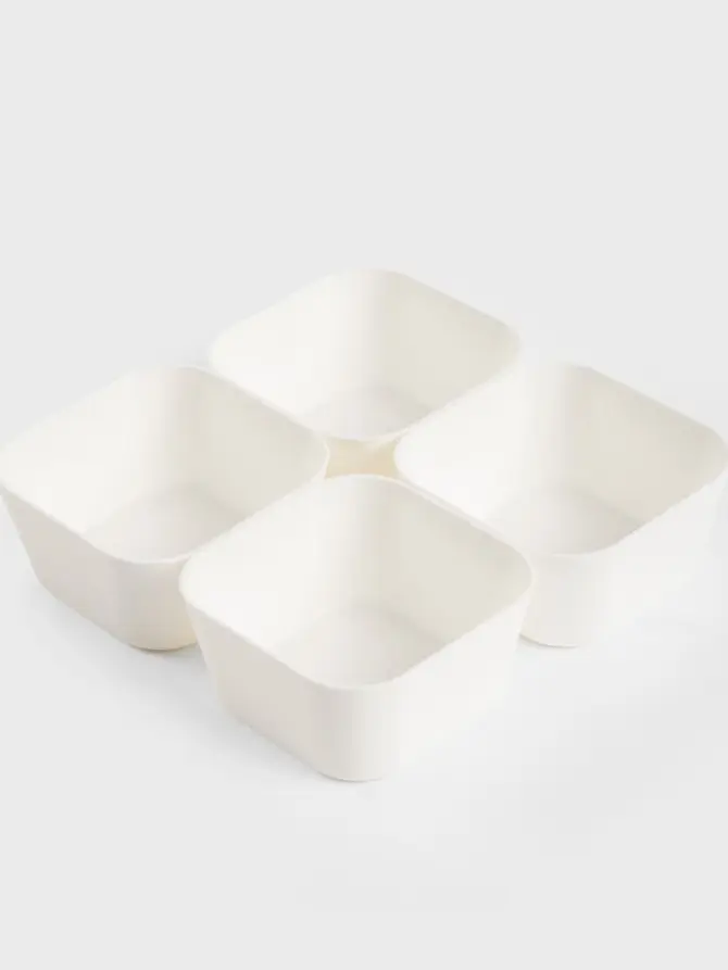 Zestaw pudełek LURDES plastikowych 4 el. 8,8x8,8x4,5cm
