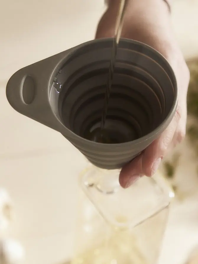 Lejek EASY COOK silikonowy szary 11 cm