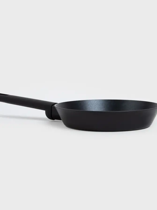 Patelnia TIMBRELL czarna 20 cm