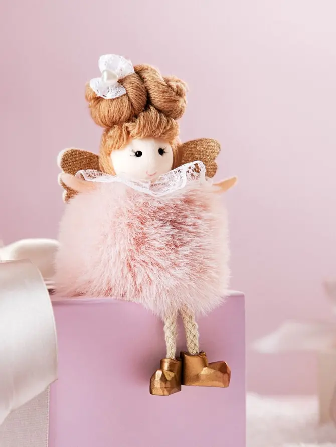 Zawieszka PLYS aniołek z kokiem różowy 16 cm