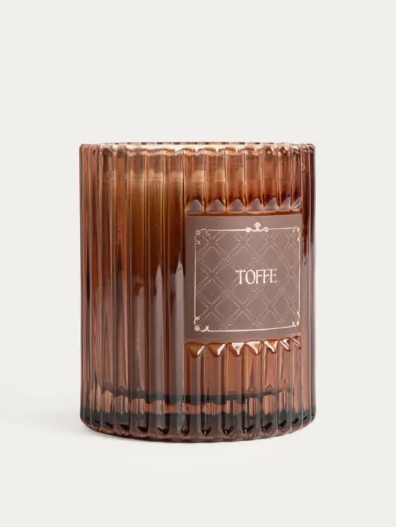 Świeca zapachowa FESTIVE CHEER Toffee 185 g