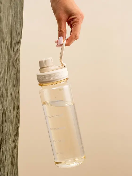 Butelka bidon LUNARE z miarką śmietankowa 700 ml