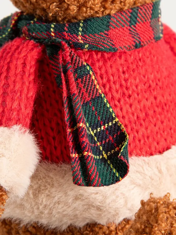 Skrzat TARTAN pan miś siedzący w sweterku w kratę 40 cm