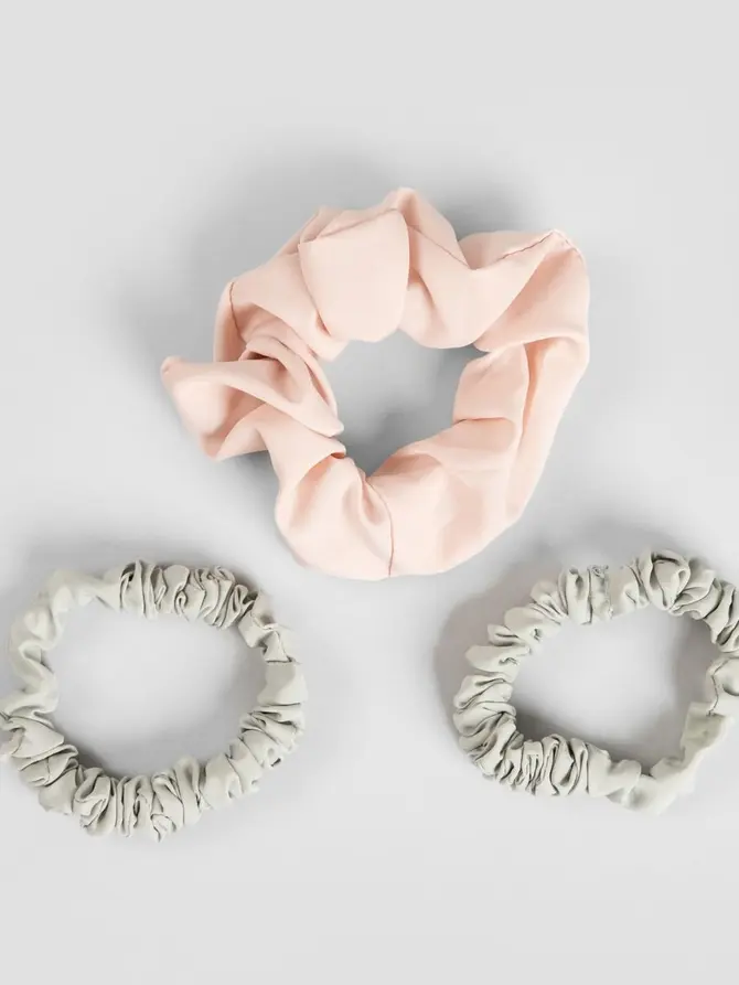 Scrunchies NORRIE do włosów 
