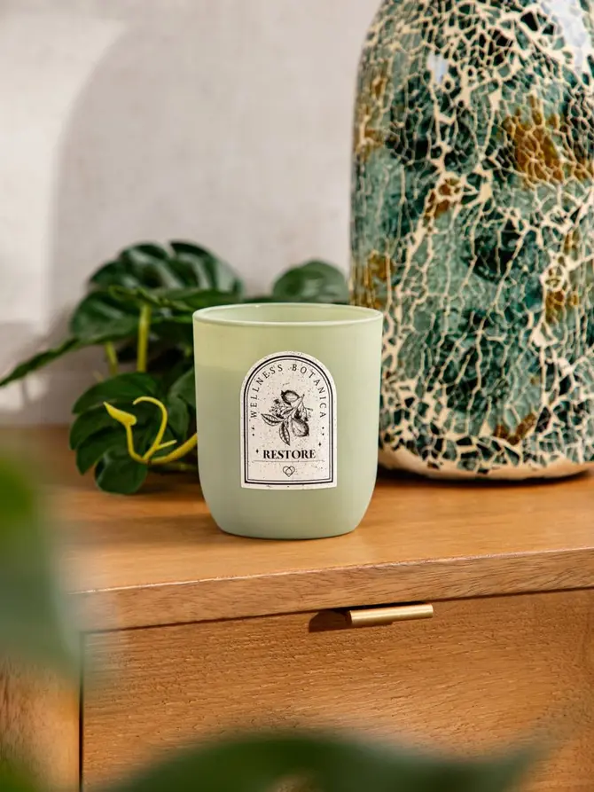 Świeca zapachowa WELLNESS Restore 160 g