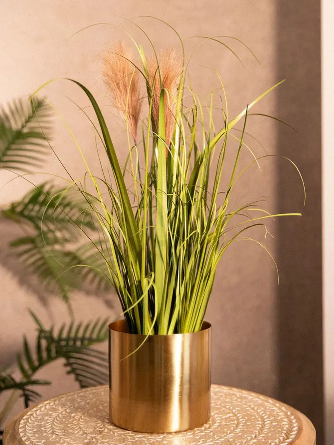 Trawa GRASS sztuczna różowa 57 cm