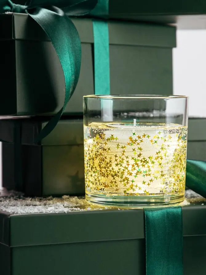 Świeca dekoracyjna SPARKLE gwiazdki LED 115 g