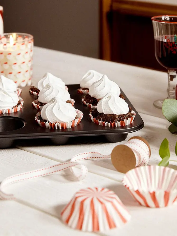Forma FEBE na muffinki 12 szt. 35x26x3 cm