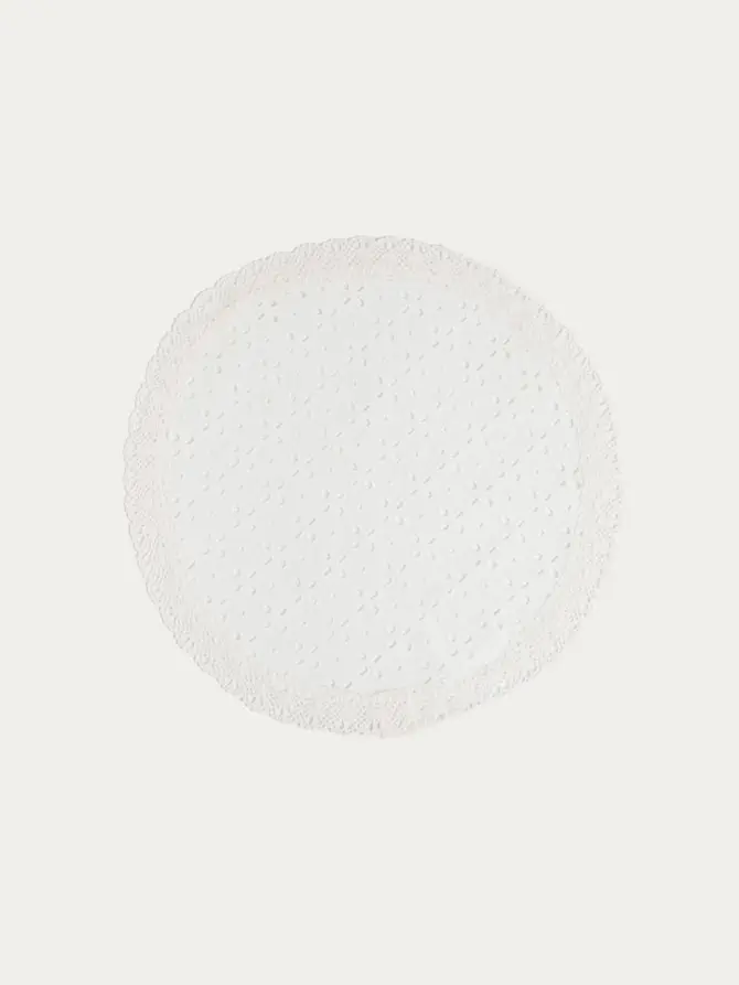 Serwetka okrągła FARI z haftem angielskim biała 35 cm