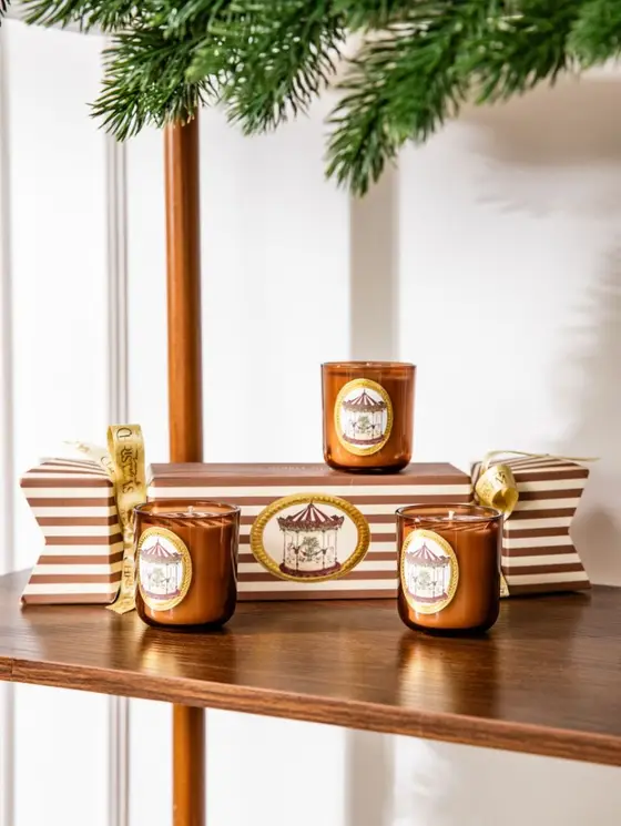 Zestaw świec SWEET CHRISTMAS Vanilla Caramel 3 szt. x 70 g