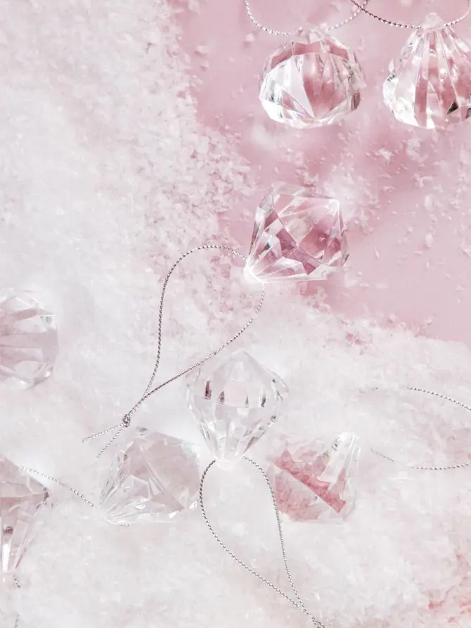 Zestaw zawieszek BIJOU transparentne diamenty 24 szt.