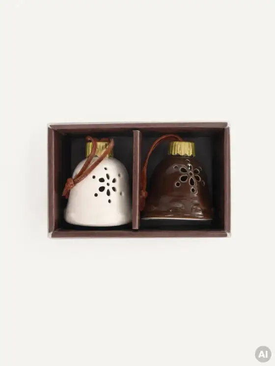Zestaw zawieszek LED ELVYN ceramiczne dzwonki 6x7,5 cm 2 szt.