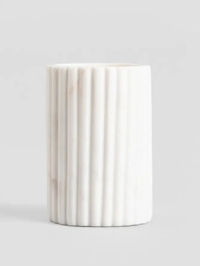 Pojemnik MARBLE STRIPES na utensylia marmurowy ryflowany 13x10,5 cm