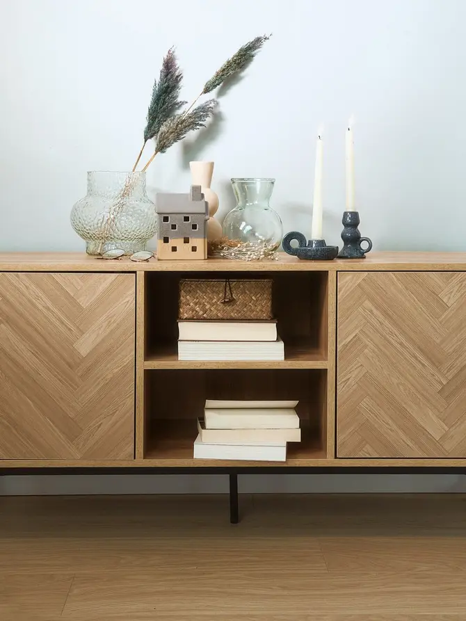 Szafka RTV SWEN natural z metalowymi nogami 120x38x60 cm