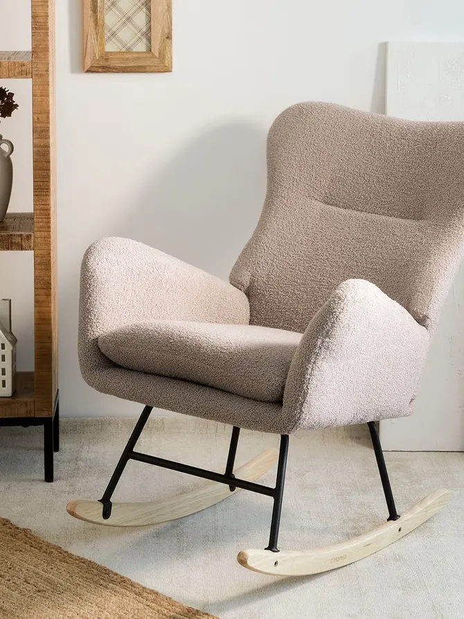 Fotel LUNNIE bujany beżowy w tkaninie TEDDY BOUCLÉ 67x78x92 cm