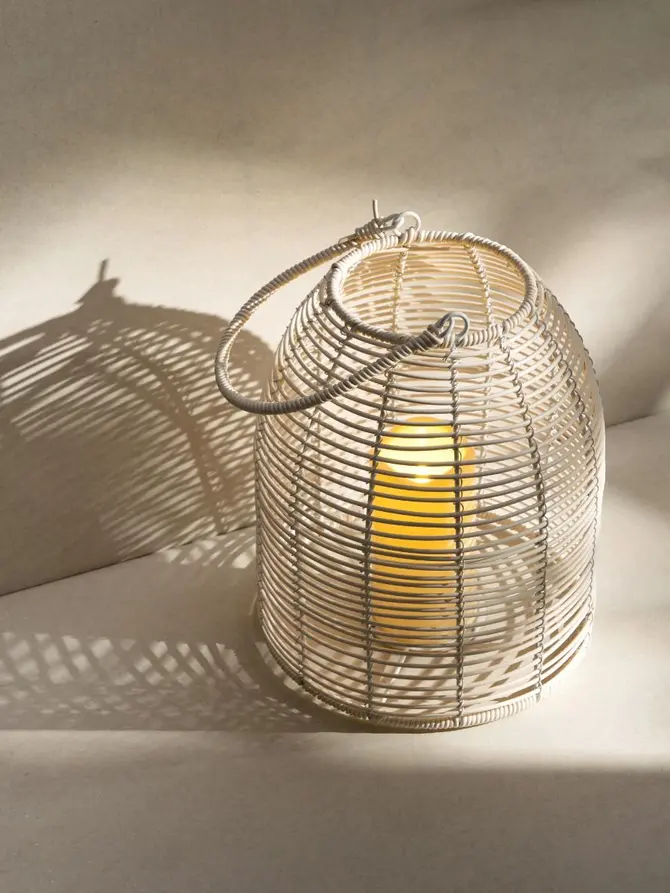 Lampion ogrodowy MODERN HAMPTONS ze świecą LED 24x28 cm