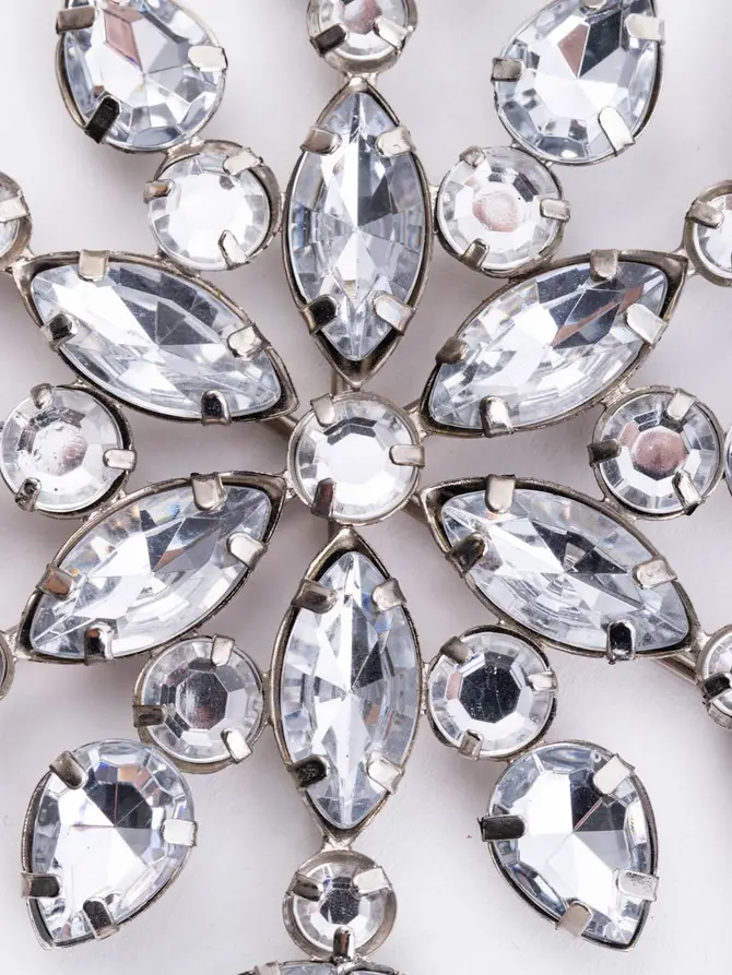 Zawieszka DIAMOS śnieżynka z gwiazdką w środku 11 cm