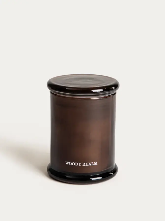 Świeca zapachowa ESTER Woody Realm 140 g