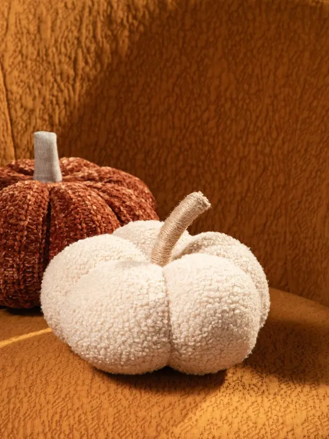 Dynia PUMPKIN pluszowa beżowa 22x12 cm