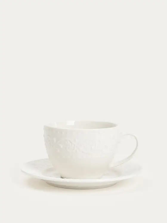 Zestaw filiżanek ze spodkiem SYLIA porcelanowych dużych białych z ornamentem 6 el.