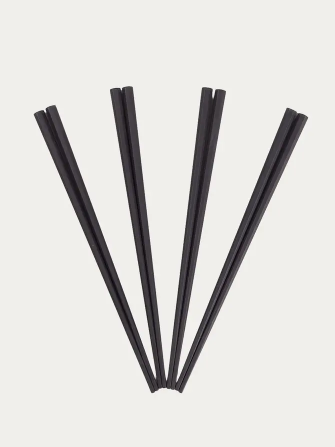 Zestaw SUSHI czarnych pałeczek do sushi 4 szt.