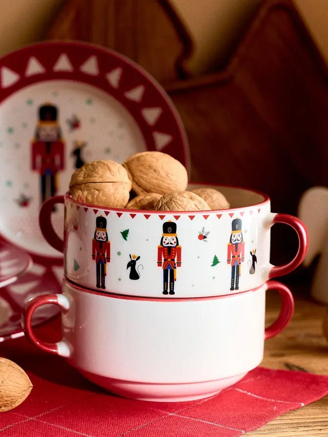 Bulionówka NUTCRACKER . 0,4 L