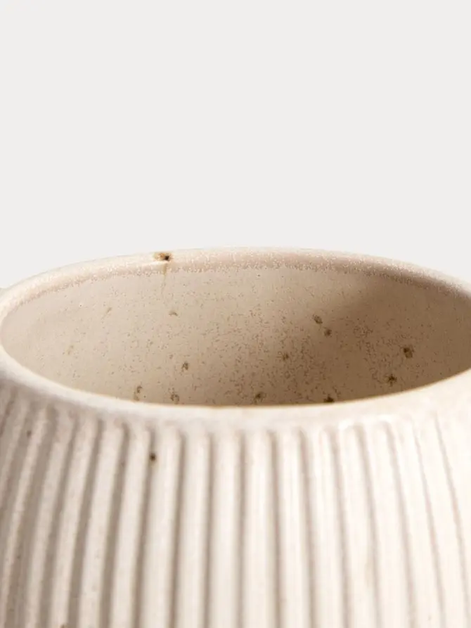 Kubek ALMOS porcelanowy baryłka w prążki 0,25 l