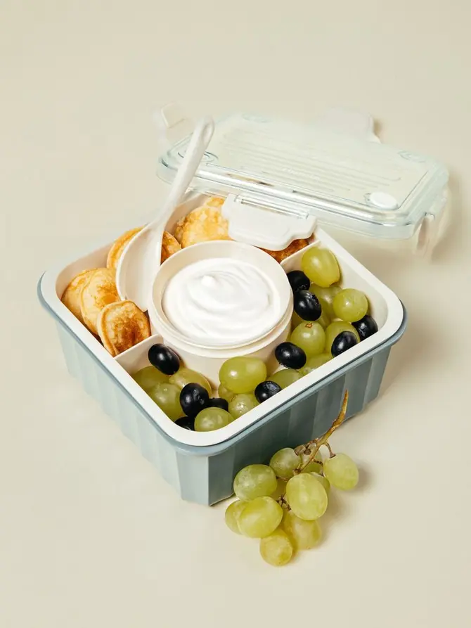 Lunchbox POPPIE z łyżeczką niebieski 2.15 l