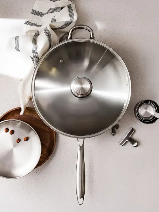 Wok ARDEN ze stali nierdzewnej 34 cm