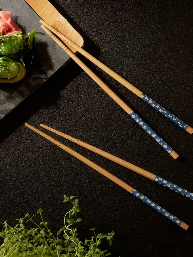 Zestaw SUSHI pałeczek bambusowych niebieskich 4 szt.