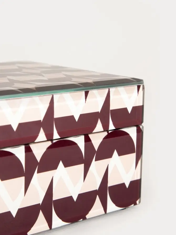 Szkatułka na biżuterię CHERRY CHIC ze wzorem bordowym 20x12x8 cm