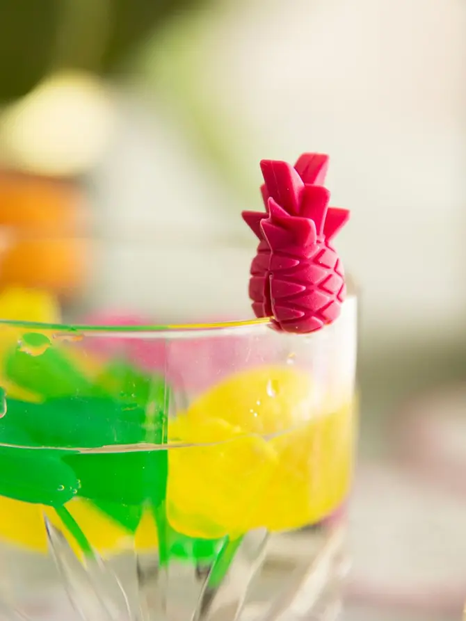 Znaczniki RITHI SUMMER do kubków i kieliszków ananas 6 szt.