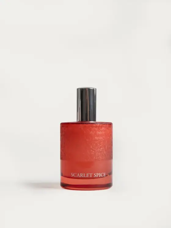 Spray do pomieszczeń MAGIC MOMENTS Scarlet Spice 100 ml