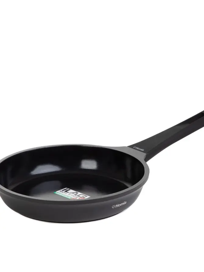 Patelnia TRISTAN z powłoką ceramiczną ILAG czarna 24 cm