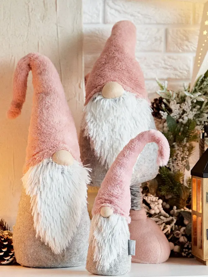 Skrzat KALLE krasnal różowy 38 cm