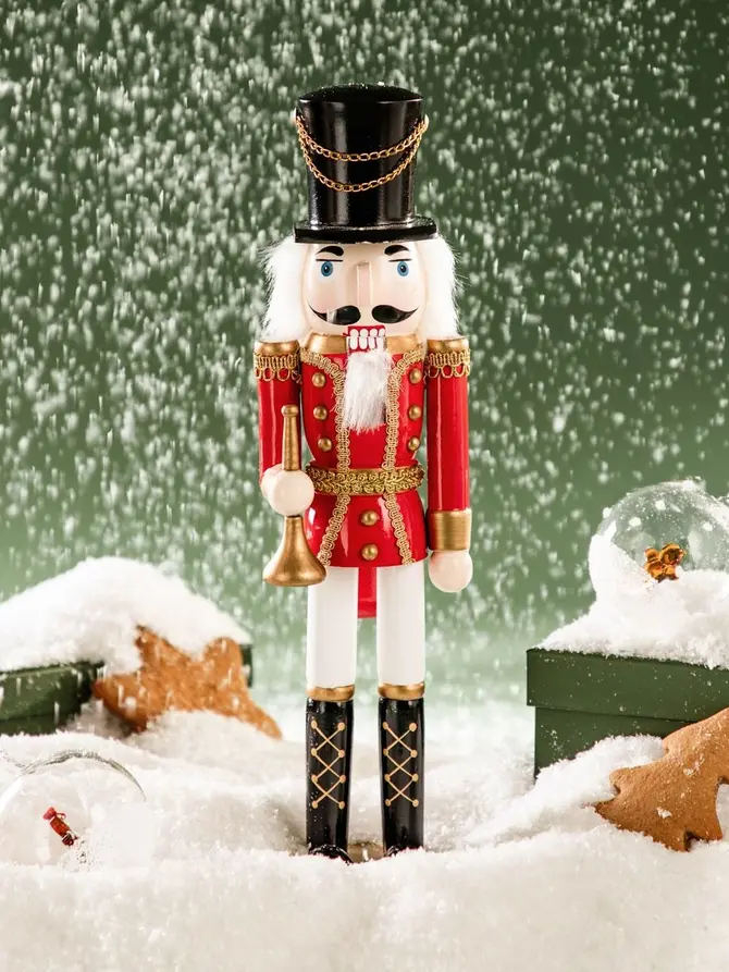 Figurka NUTCRACKER dziadek do orzechów z trąbką 38 cm